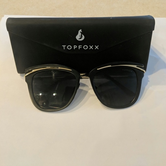 Sunglasses - Picture 1 of 1